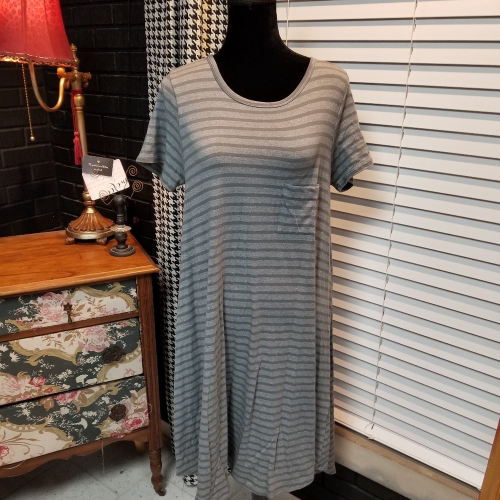 Lularoe Medium Carly